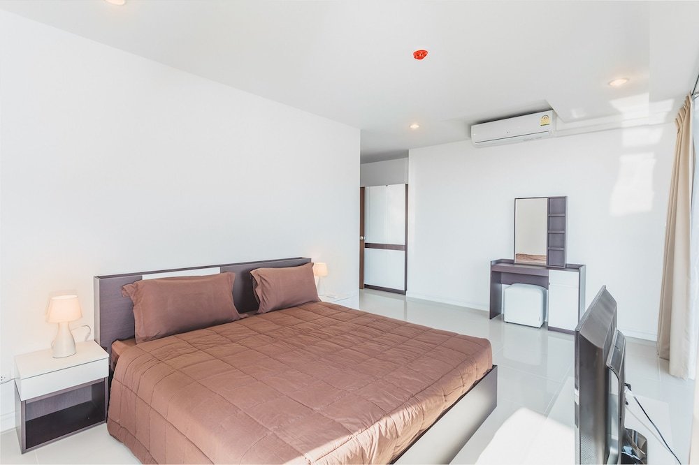 Муанг: Condo in Karon in Chic Condo - Unit B708