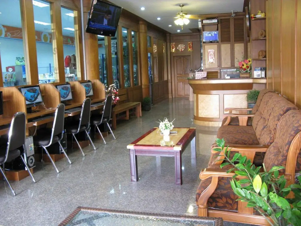 Кату: Sabai Inn Patong Phuket