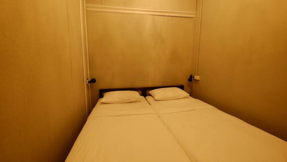Бангкок: Rimklong Hostel - Adults Only