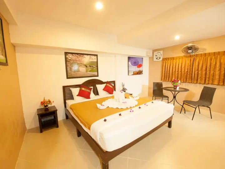 Самуи: Rich Resort Beachside Hotel