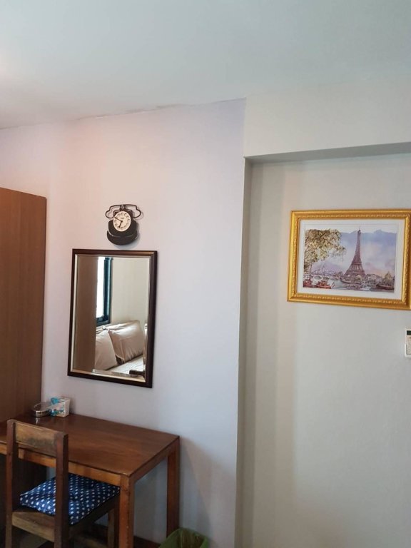 Сирача: ATCHARA Service Apartment