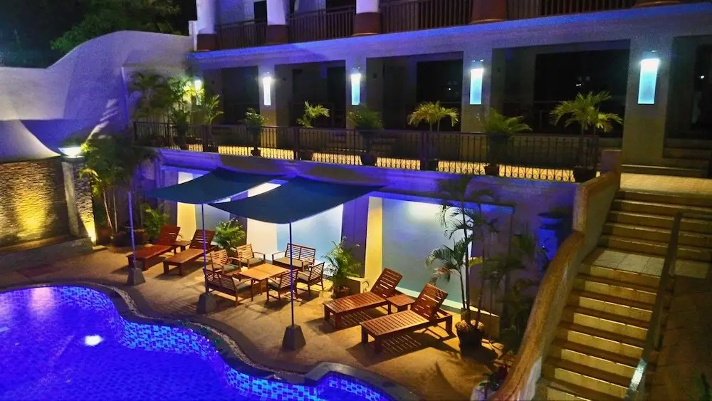 Кату: Bodega Phuket Party Resort - Adults Only
