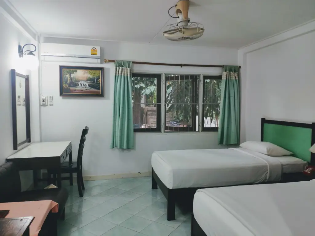 Чиангмай: Changpuak Hotel