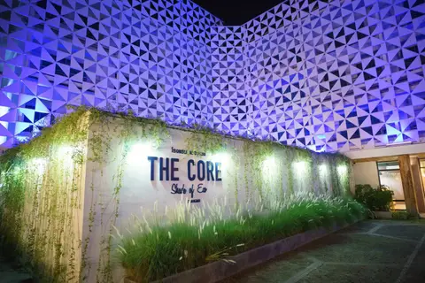 The Core Gallery Hotel — фото 1
