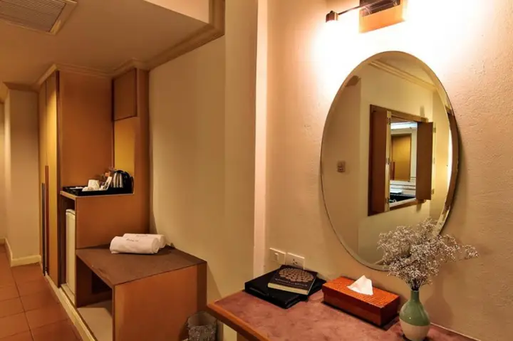 Бангкок: Bossotel Bangkok