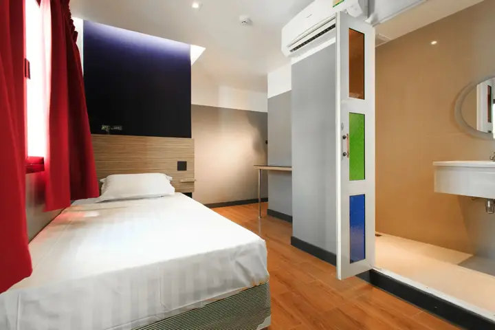 Бангкок: Cloud Nine Lodge