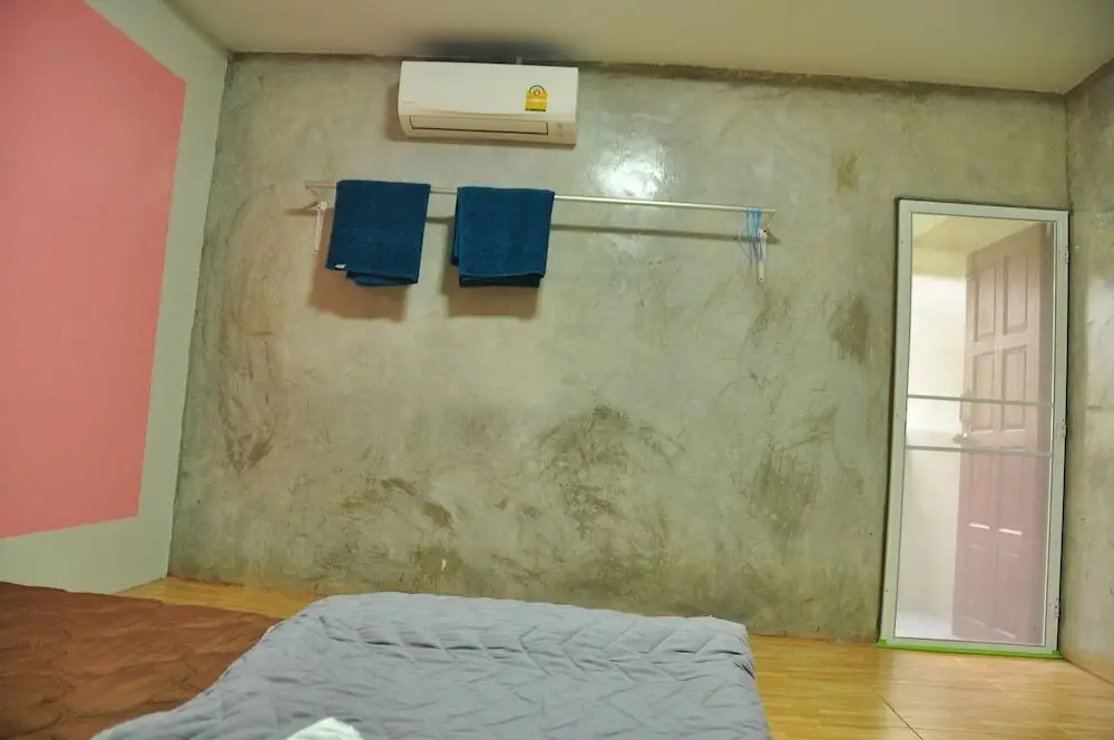 Прачинбури: HomeStay Baan Suan Mea Ta