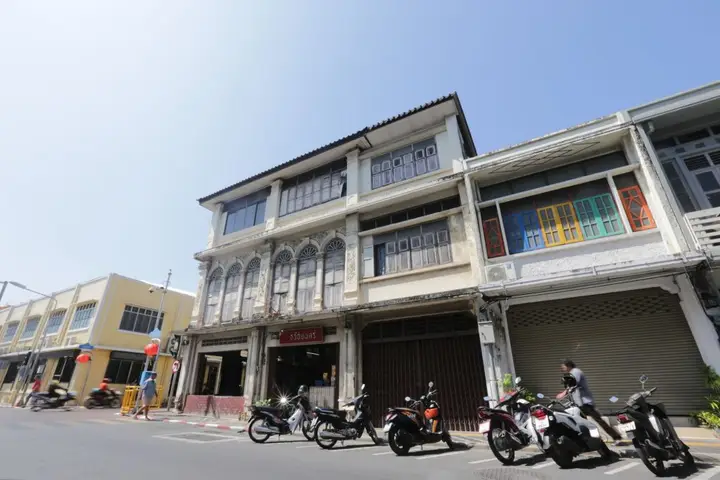 Муанг: Karnvela Phuket
