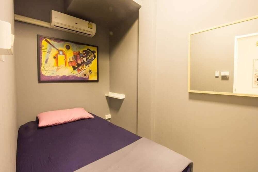 Чонбури: Alice Hostel