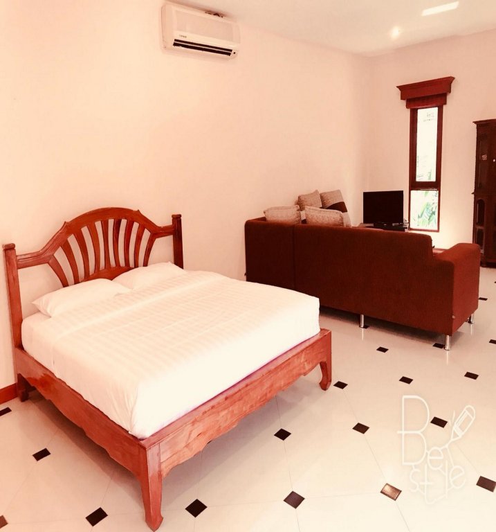 Паттайя: Punyapha Beach Villa