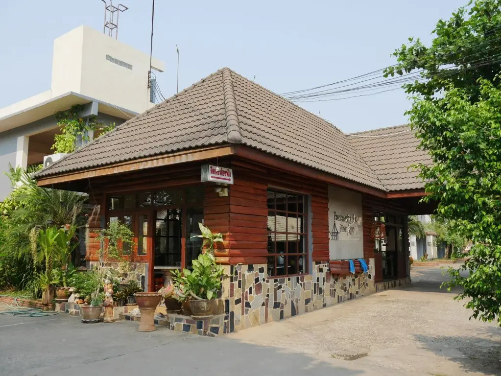 Пхитсанулок: Salathai Hotel