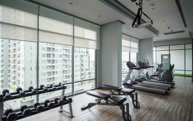 Бангкок: Locals Bangkok The Rich Sathorn-Taksin