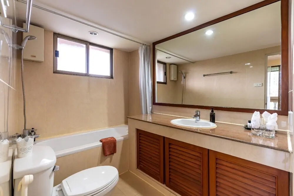 Бангкок: Bangkok Shortstay 2 to 3 BR Sukhumvit
