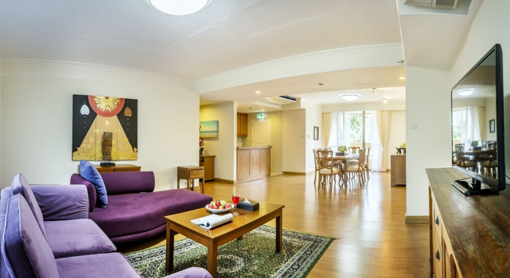 Бангкок: Bangkok Shortstay 2 to 3 BR Sukhumvit