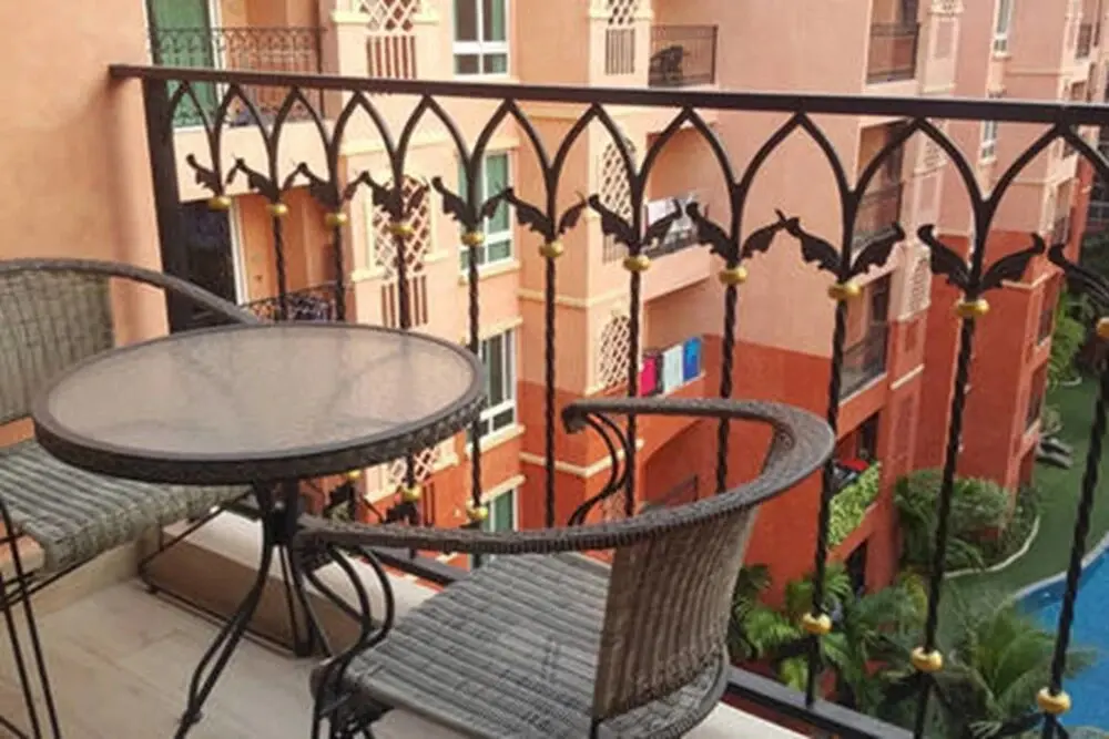 Паттайя: 1BR Pool View Seven Seas Jomtien