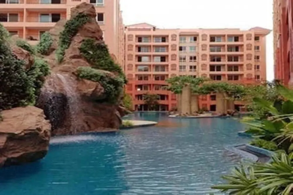 Паттайя: 1BR Pool View Seven Seas Jomtien