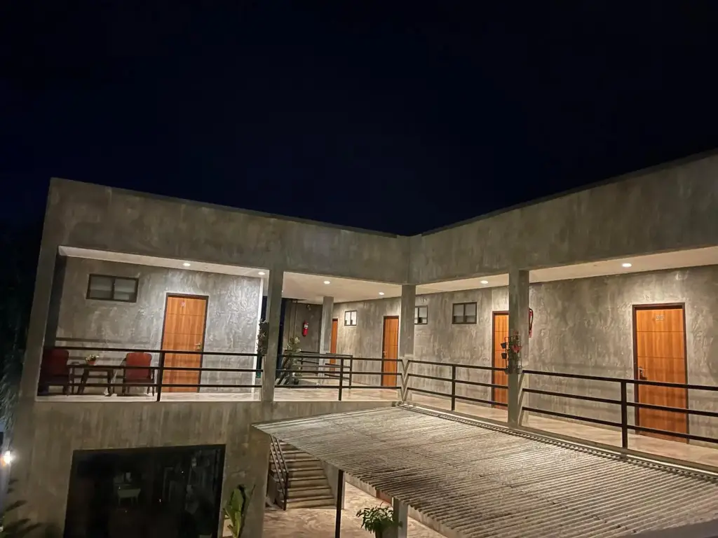 Come Moon Loft Hotel — фото 1