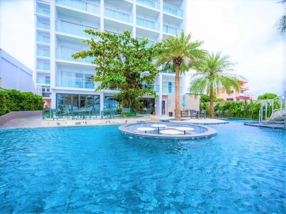 На Чом Тхиан: Warita Cove Hotel