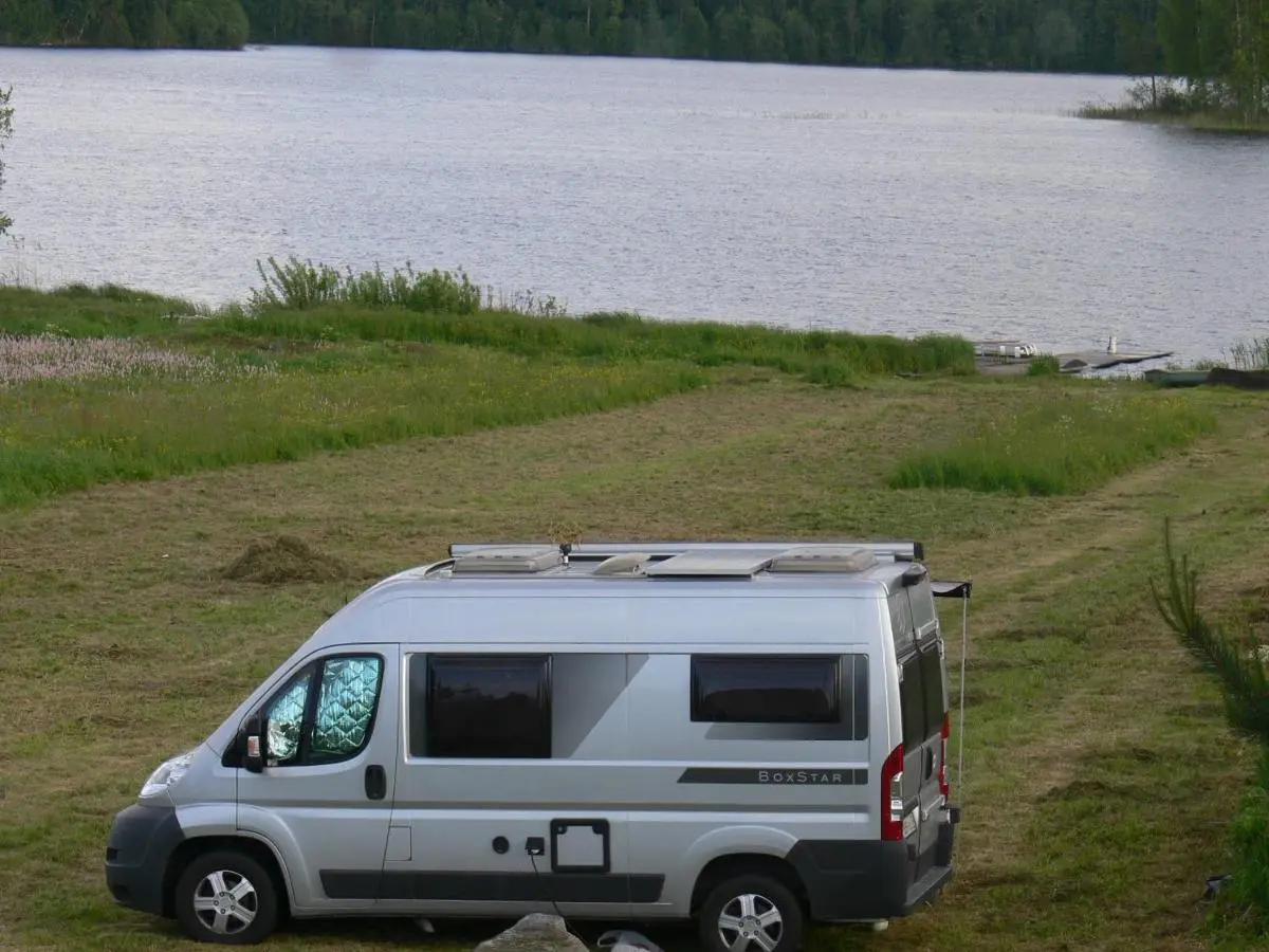 Maloye Ukleyno: International Camp club Bereg Best Beach Stylish Coastline Ukleyno Lake National Park Valdai
