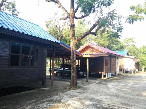 Пан Фу Кам: Pukarm Chalay Hostel