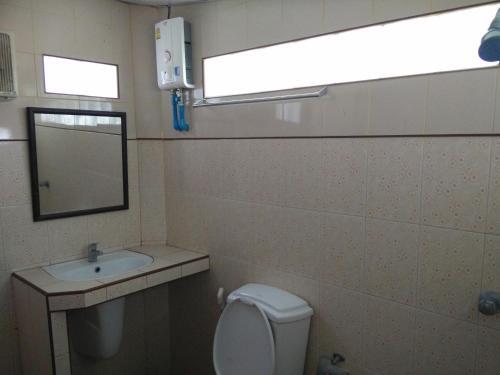 Пан Фу Кам: Pukarm Chalay Hostel