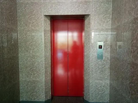 J Two S Pratunam Hotel — фото 1