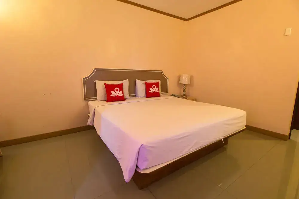 Бангкок: J Two S Pratunam Hotel