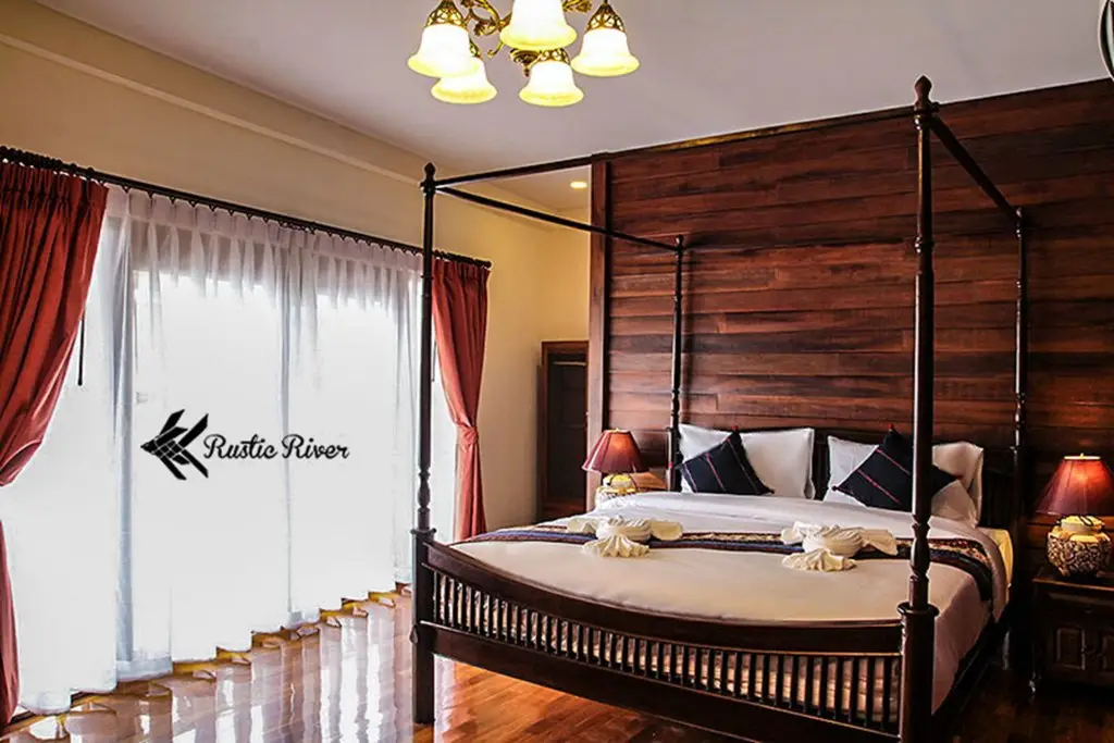 Чиангмай: Rustic River Boutique
