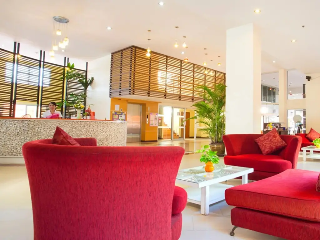 Паттайя: Eastiny Plaza Hotel