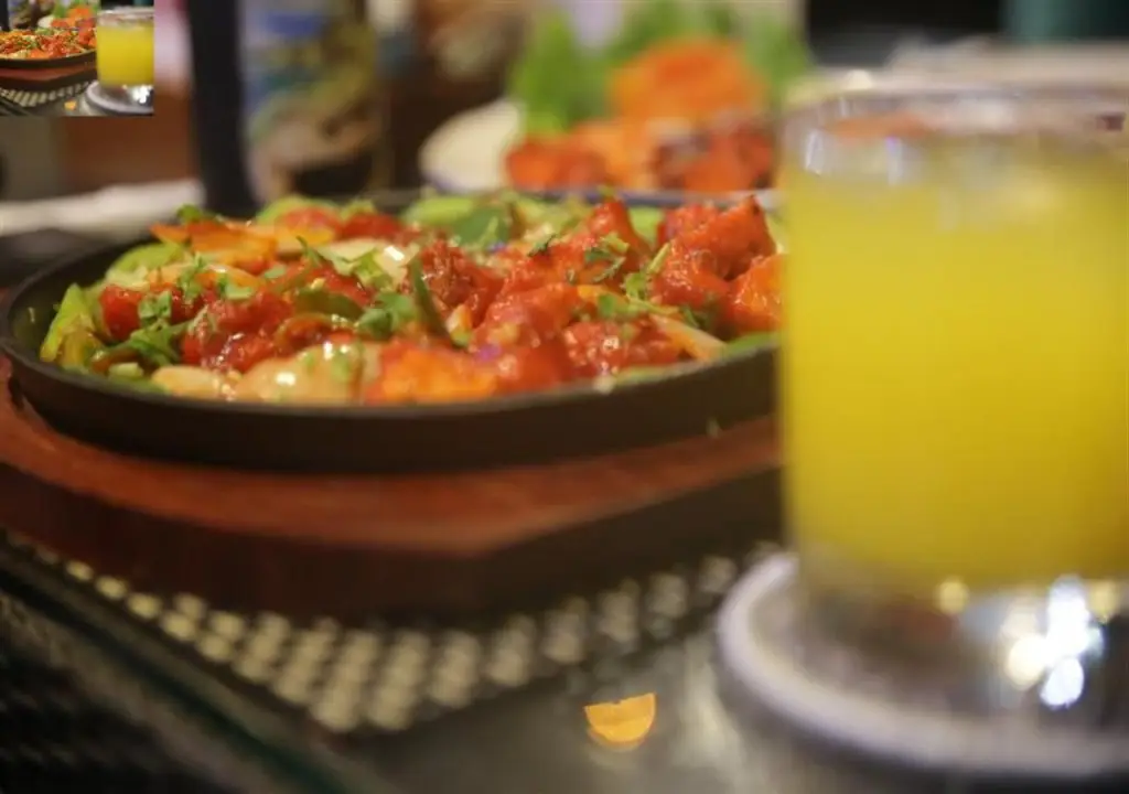 Кату: Rayaan Oriental Guest House & Restaurant