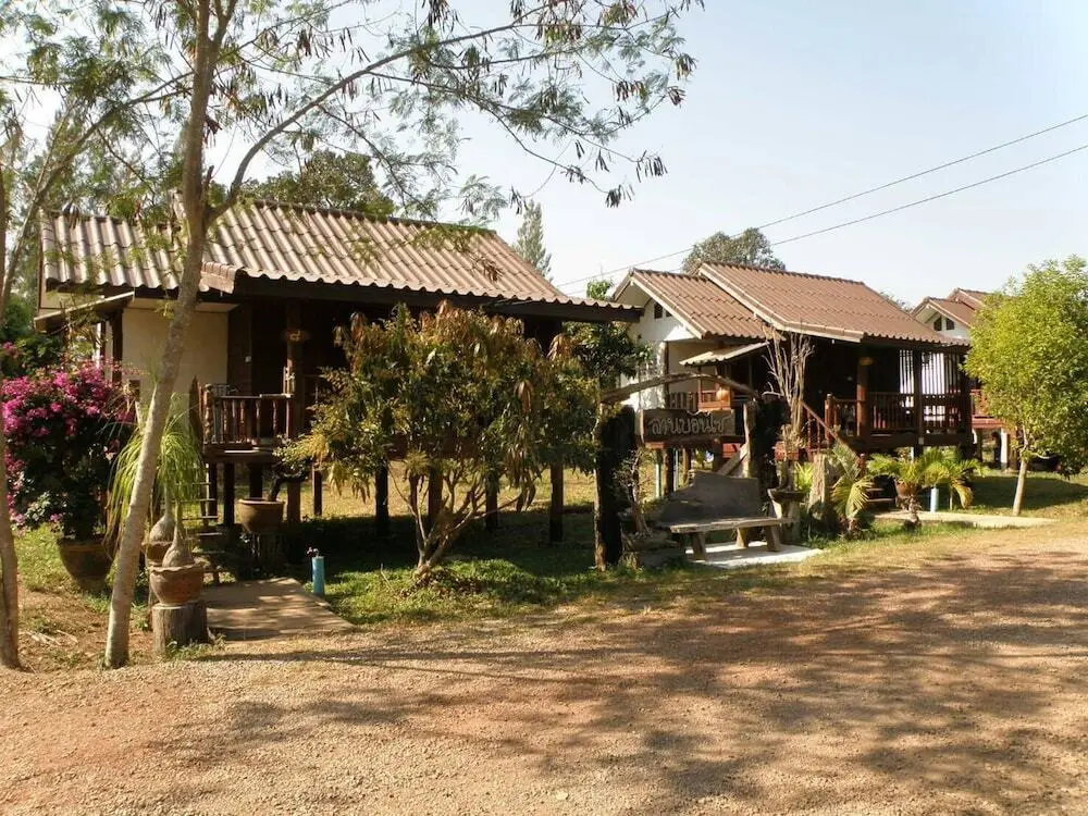 Бан сиринопакун: Baan Suan Phetphraewa Resort