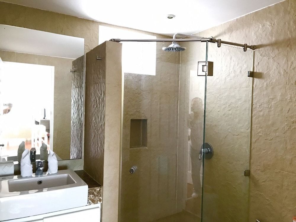 Муанг: Kata Ocean View Wellness D7