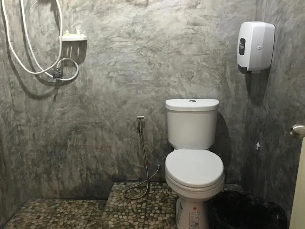 Остров Тау: U&I Hostel