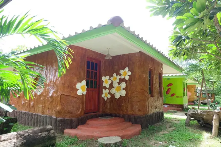 Исторический парк Kamphaeng Phet: Big Tree Resort
