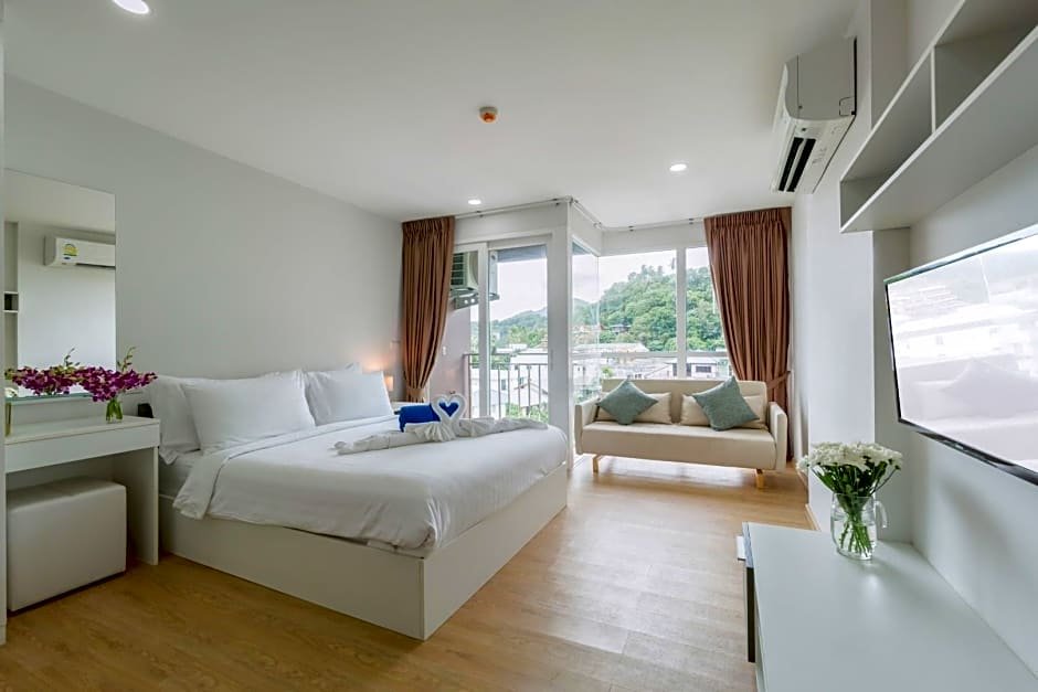 Муанг: Ozone Condotel Kata Beach