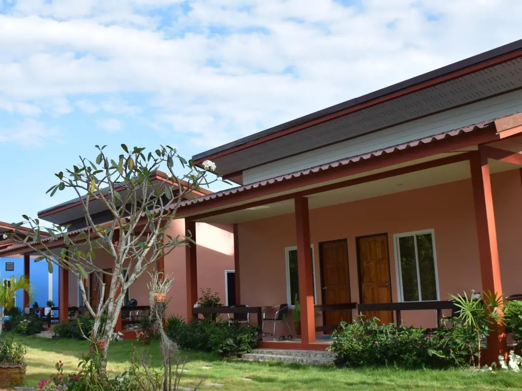 Ланта: Baan Longhaad