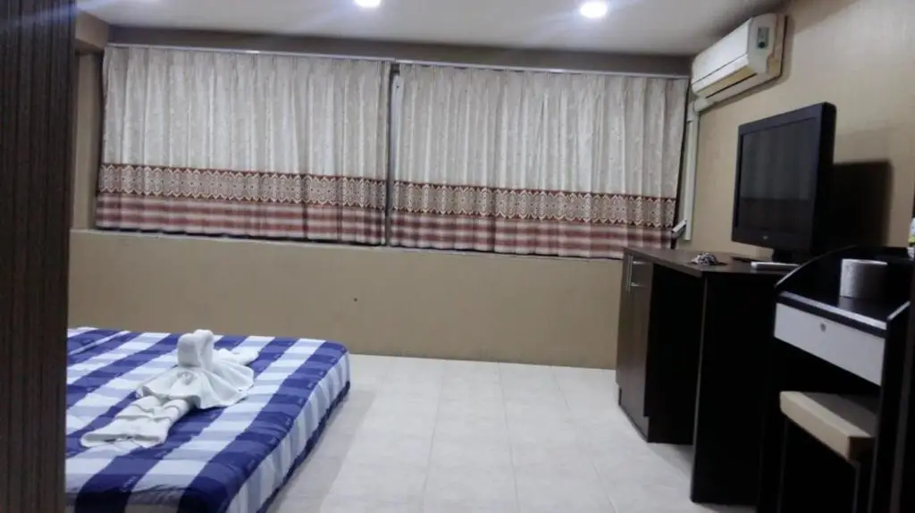 Паттайя: Hotel Summer Holiday