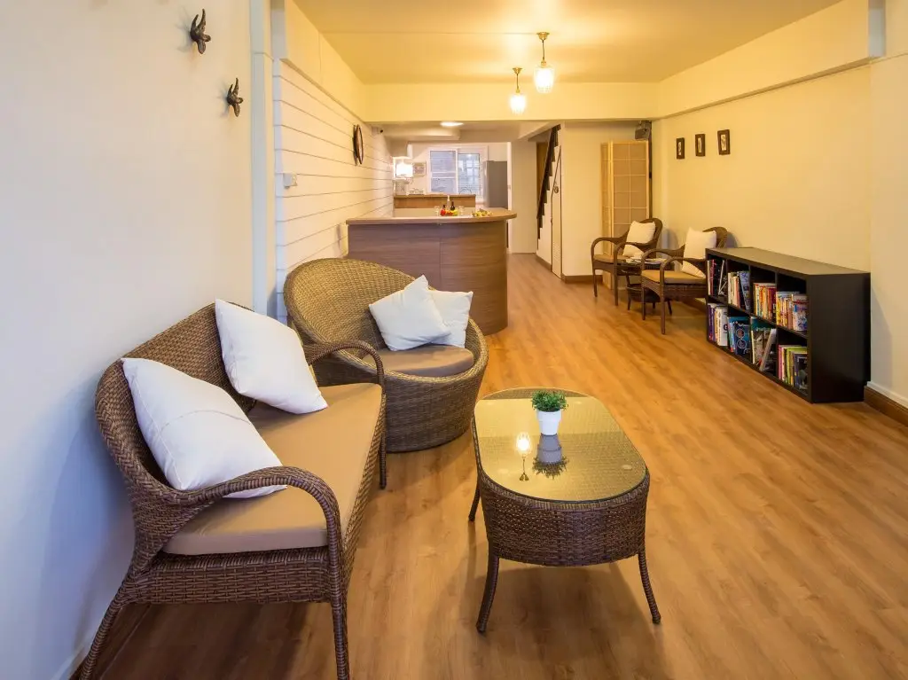 Бангкок: Les Fleurs Bangkok Hostel