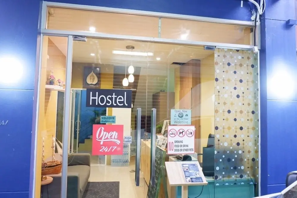 Бангкок: Sleep Cafe @Hidee 24/7