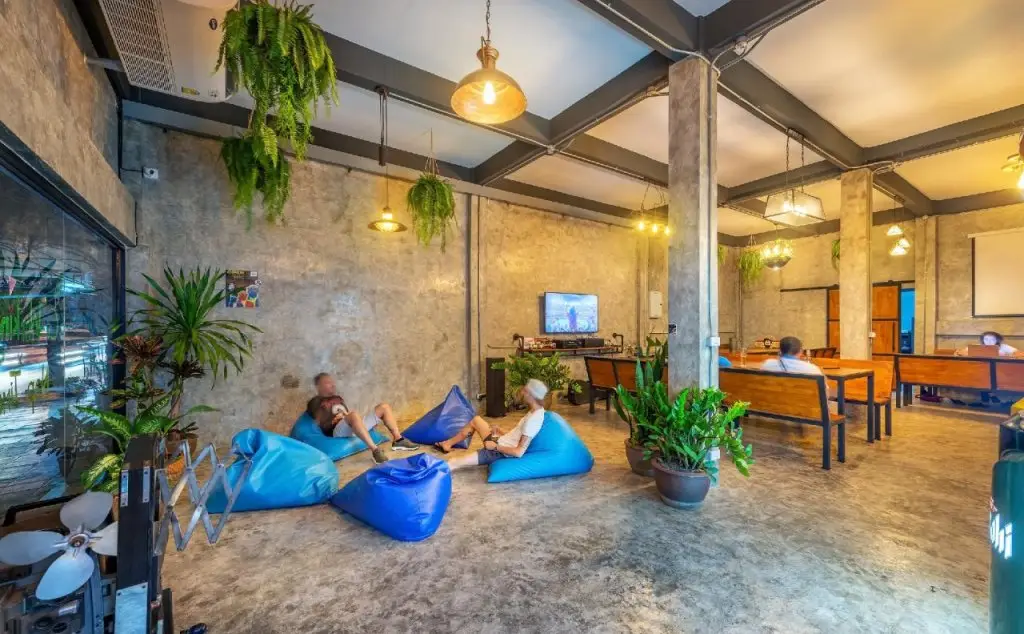 Бангкок: OYO 823 Oliver’s Hostel