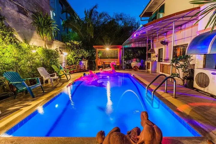 Паттайя: Baan Bowling Pool Villa By Pinky