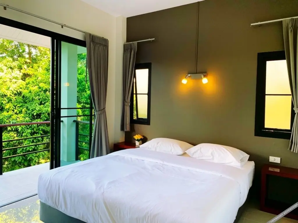 Муанг: Naiya Beach Bungalow
