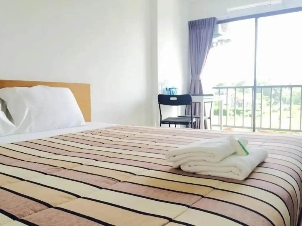 Чонбури: Promsook Apartment