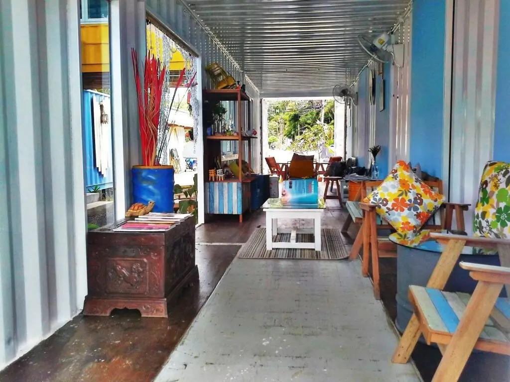 Самуи: Think & Retro Cafe Lipa Noi Samui