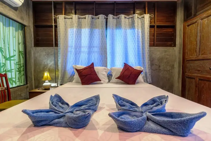 Муанг: Kanya Cozy Bungalows Kata Beach