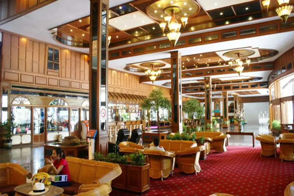 Паттайя: Royal Twins Palace Hotel