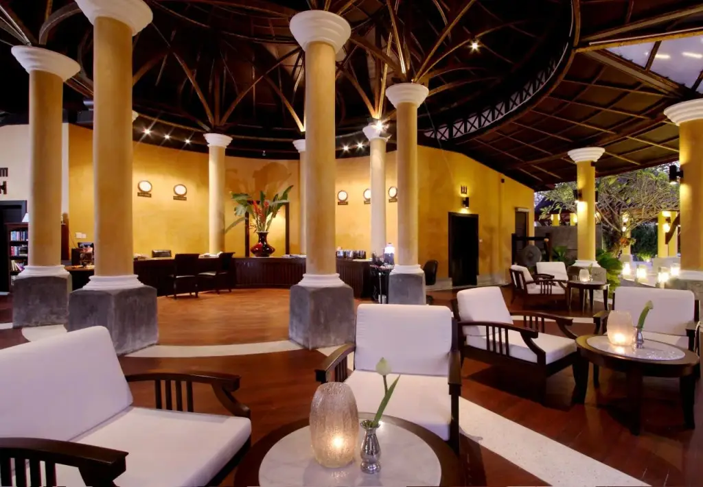 Пхукет: The Village Resort