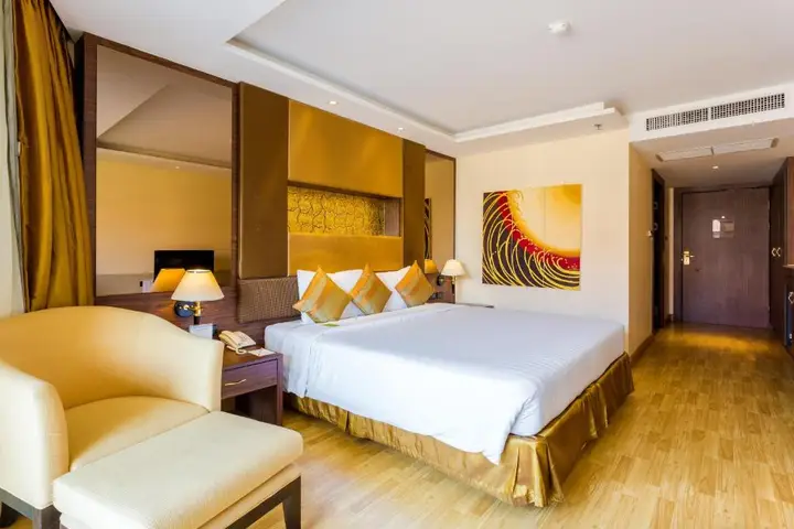 Паттайя: Отель Nova Gold Hotel