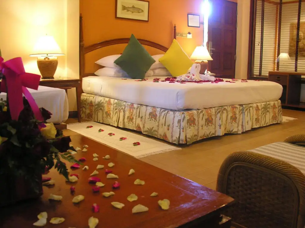 Самуи: White House Beach Resort And Spa