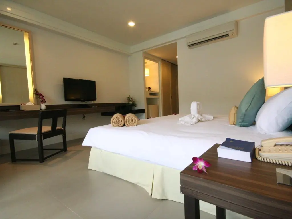 Пхукет: Sawaddi Patong Resort & Spa by Tolani